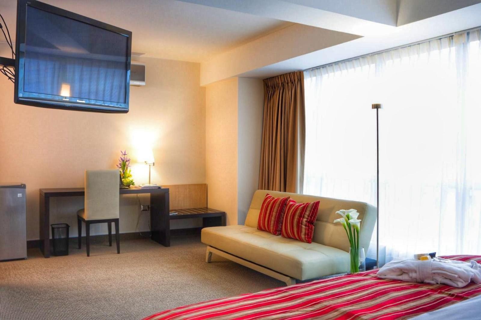 Allpa Hotel & Suites Ліма Екстер'єр фото